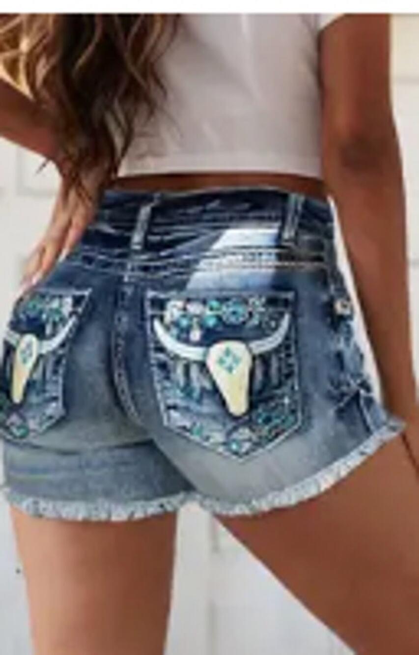 NWT Flemingals Bull & Floral Embroidered Raw Hem Mid Rise Denim Shorts Sz L